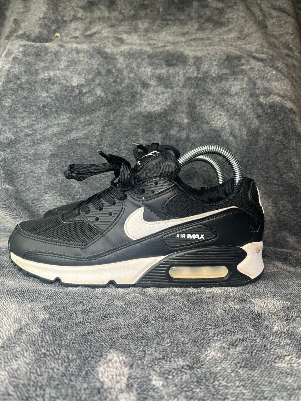 Nike Air Max 90 Womens 7.5 Black White Sneakers Shoes